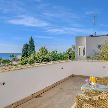Villa Molly - Elegant Beachside By Finest *
