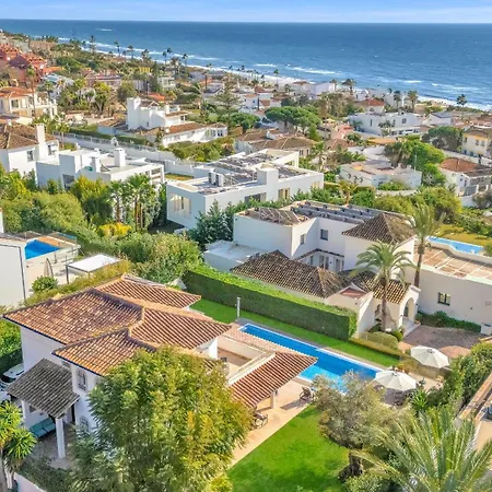 Molly - Elegant Beachside By Finest Villa Marbella